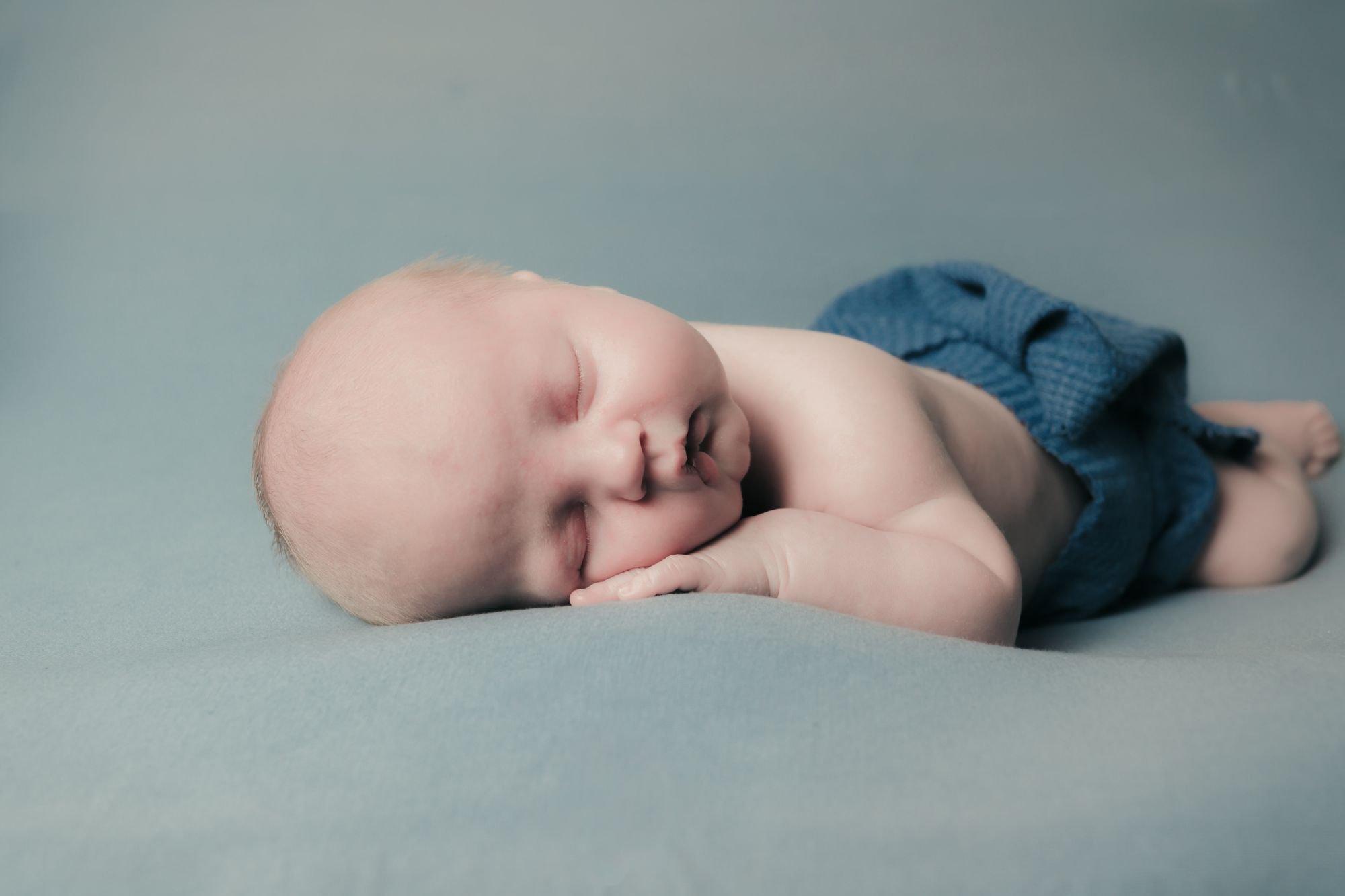 carousel-hero-element image-8