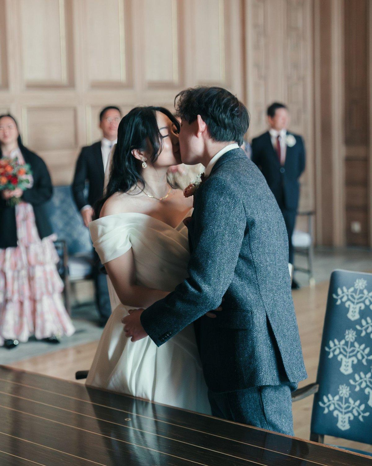 carousel-hero-element image-9