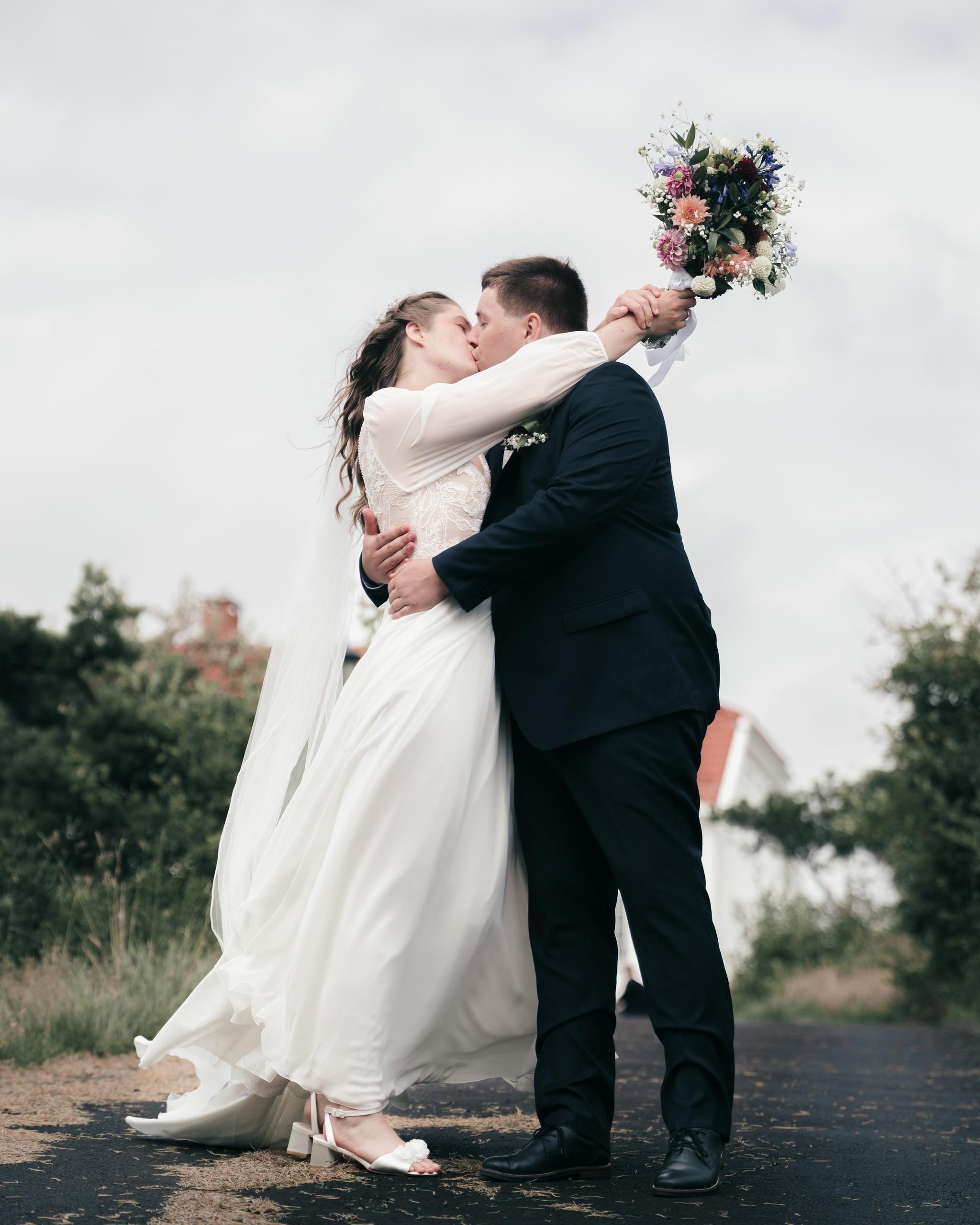 Hva koster en bryllupsfotograf på Østlandet? En realistisk guide for brudepar